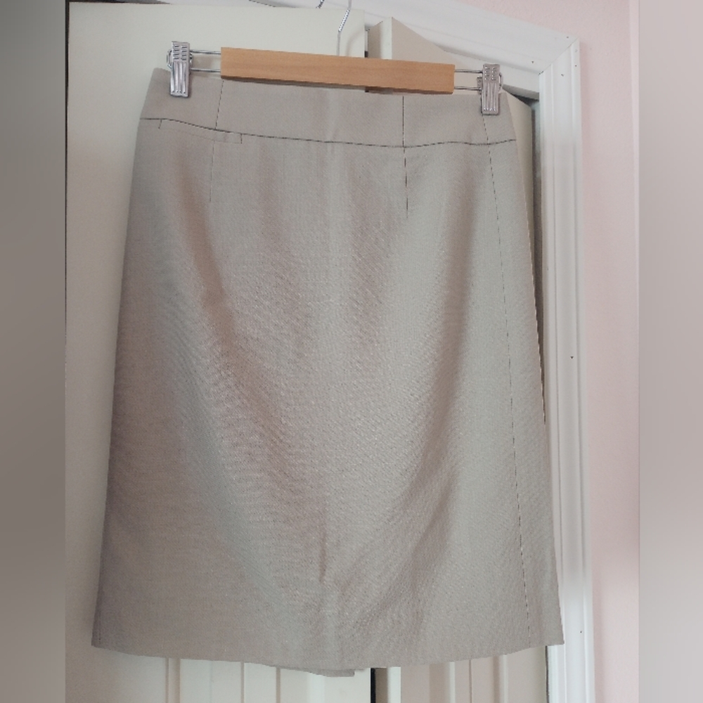 100% Wool J. Crew Pencil Skirt Size 0